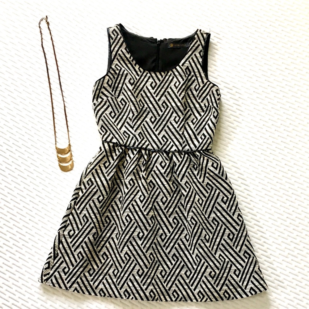 Outback Red | Short Dress w/ Pockets | Size 0P